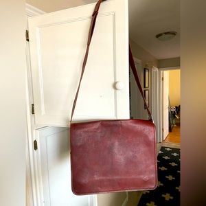 Brown leather messenger bag/briefcase/ laptop case